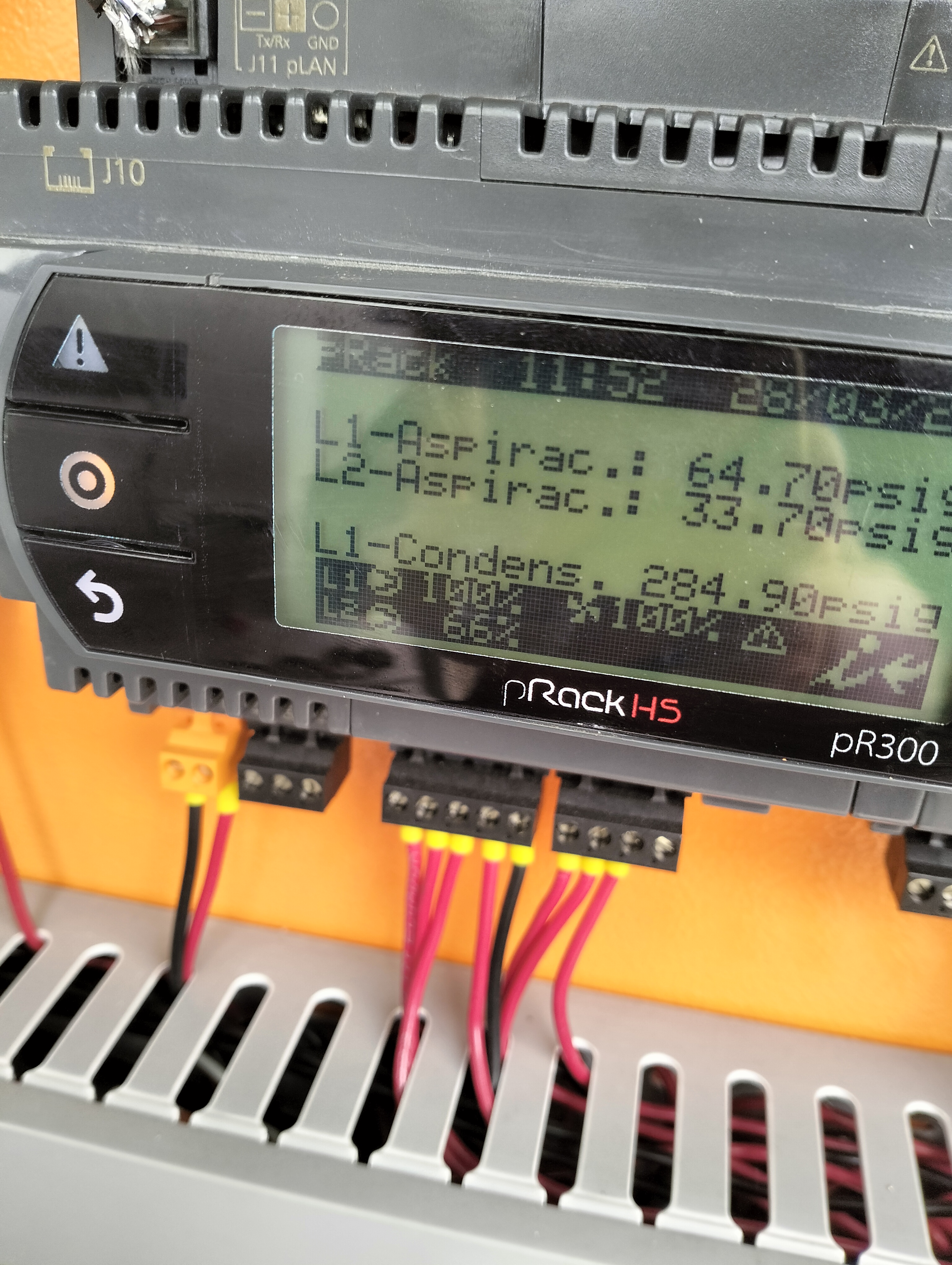 Controlador electrónico para racks