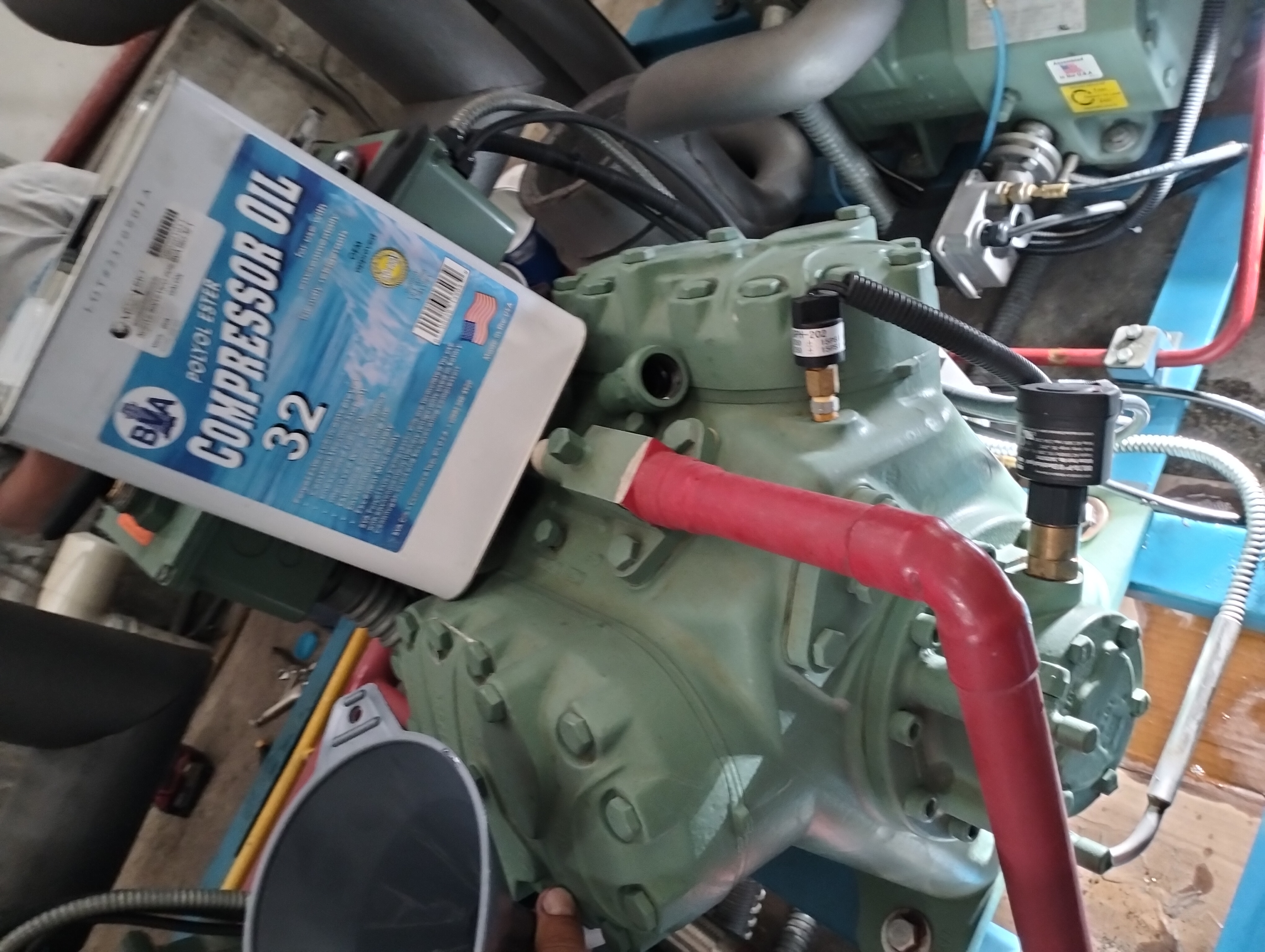 cambio aceite en el compresor